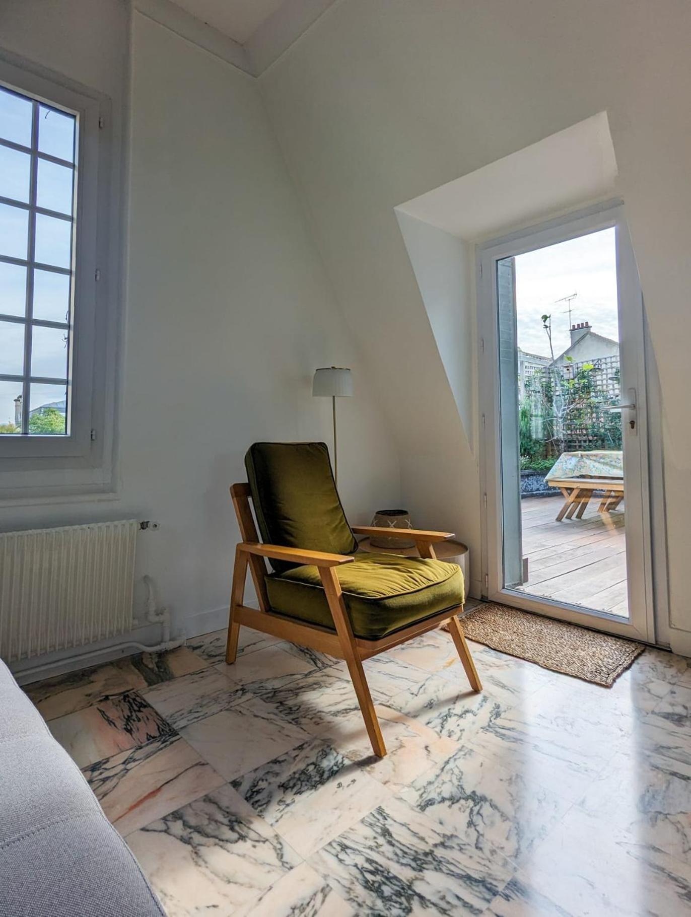 Lumineux Avec Terrasse A 7min De Paris Apartment Asnieres-sur-Seine